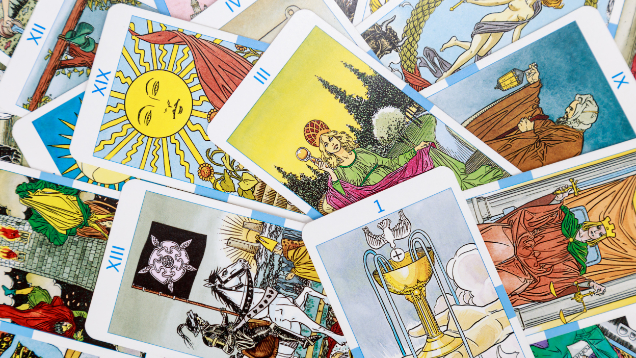 Online tarot reading