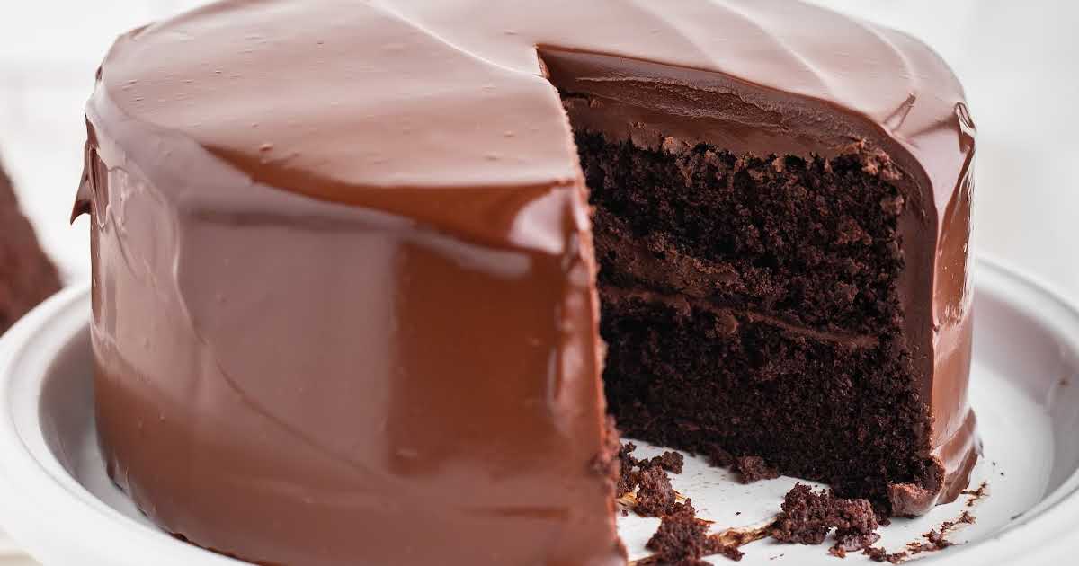 Order Chocolate Birthday Cakes Online for Fast Delivery